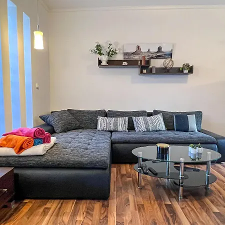 Apartman Sunnyside Apartmanhaz *