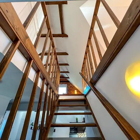 Sunnyside Apartmanhaz Apartman